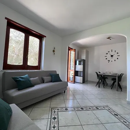 La Noce House